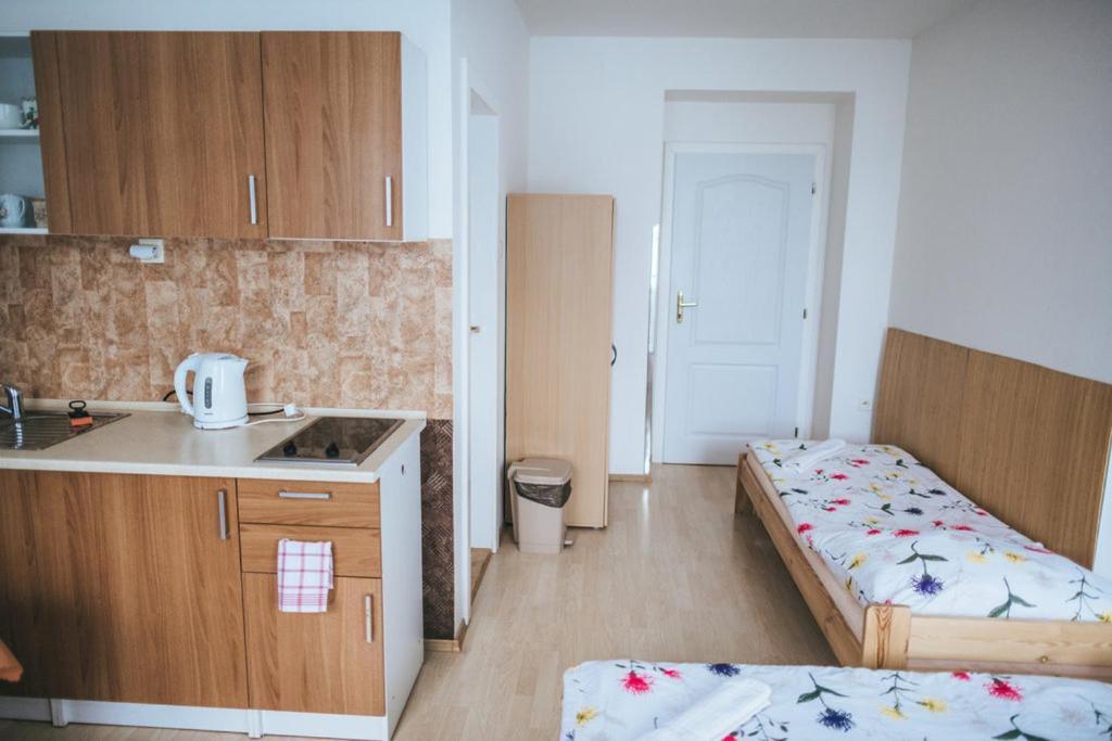 Klub U Namornika Dvůr Králové nad Labem Екстериор снимка