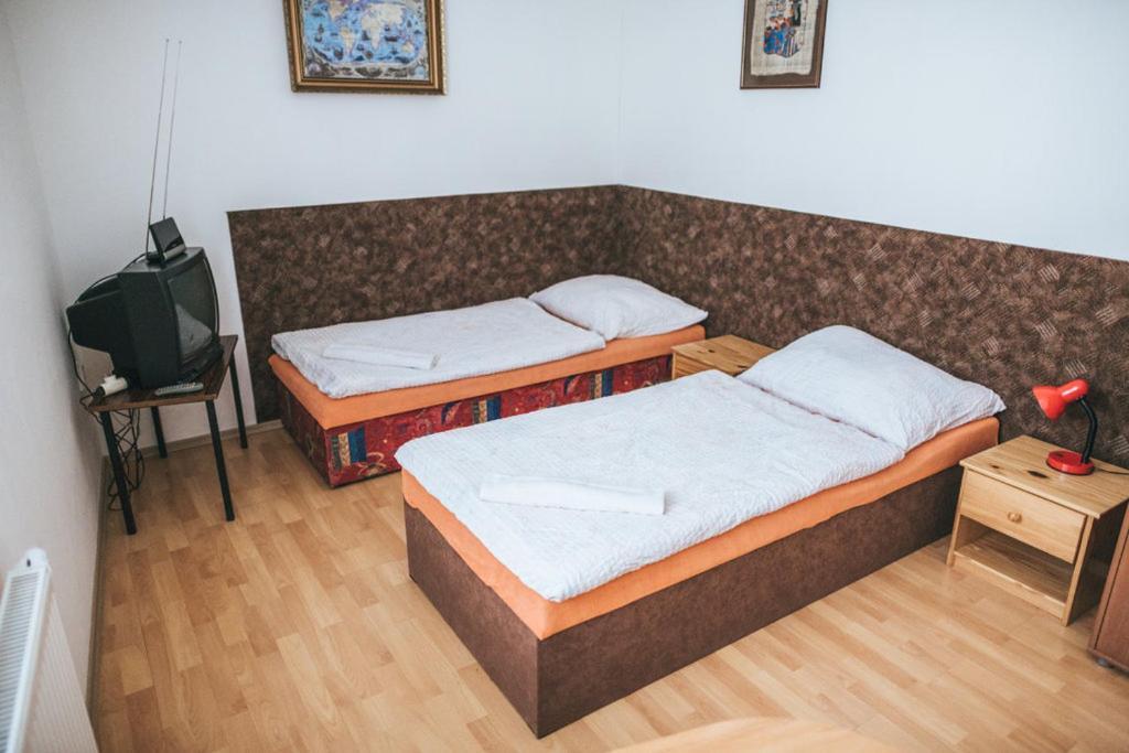 Klub U Namornika Dvůr Králové nad Labem Екстериор снимка